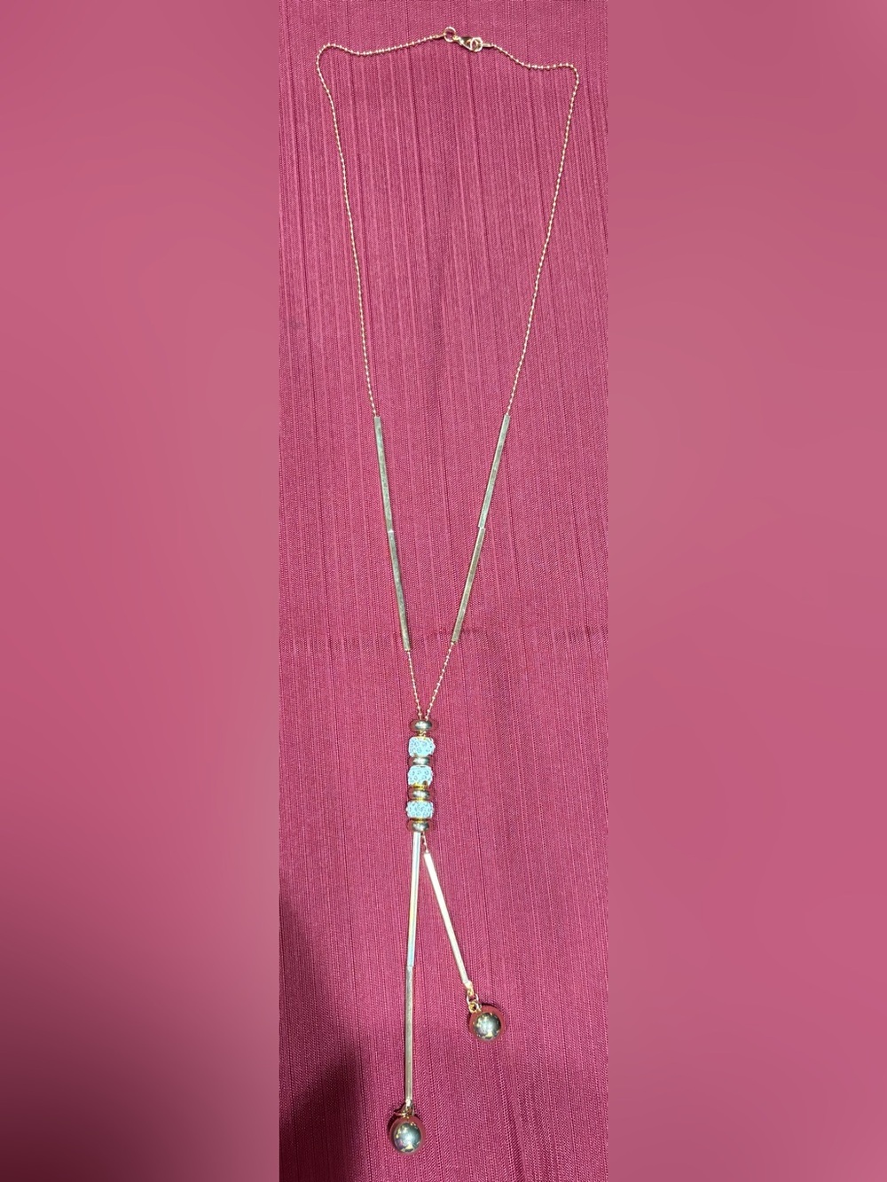 Gold Tone Bar & Bead Pendant Necklace